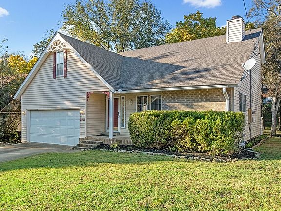 2nd image of 2809 Airwood Dr