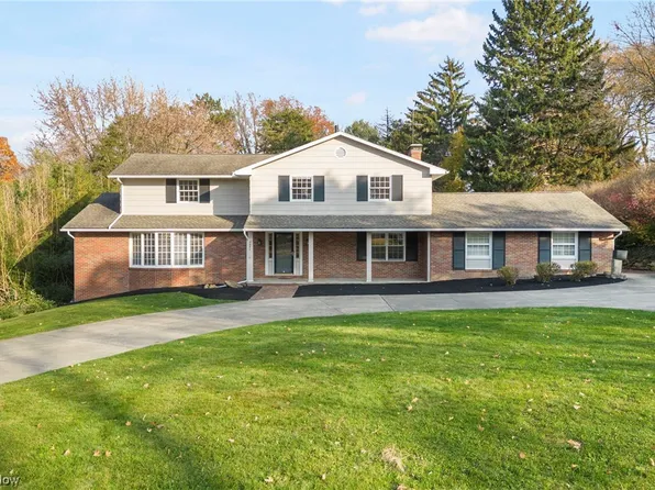 2844 Demington Ave NW, Canton, OH 44718