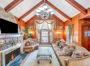 122 Dawn Rd, Rocky Point, NY 11778