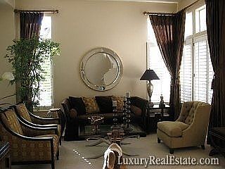 2nd image of 5925 Killarney Cir