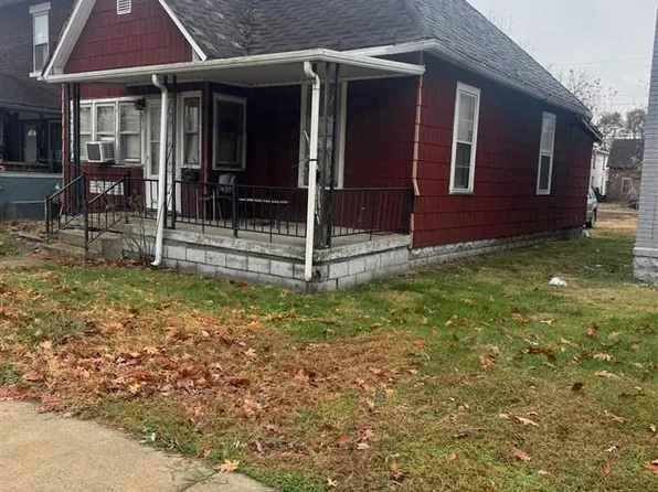 1651 8th Ave, Terre Haute, IN 47807