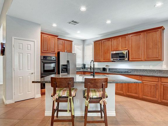 4th image of 9048 Little Arrow Ct