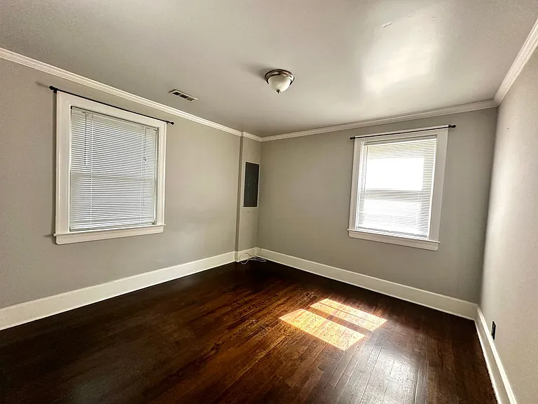 1310 Jones Ave — Photo 5