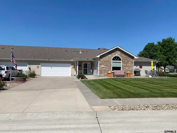 8614 N 161st Plz, Bennington, NE 68007