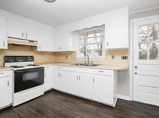 330 10th Avenue Pl NE #332, Hickory, NC 28601
