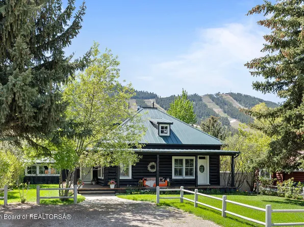 560 E Hansen Ave, Jackson, WY 83001