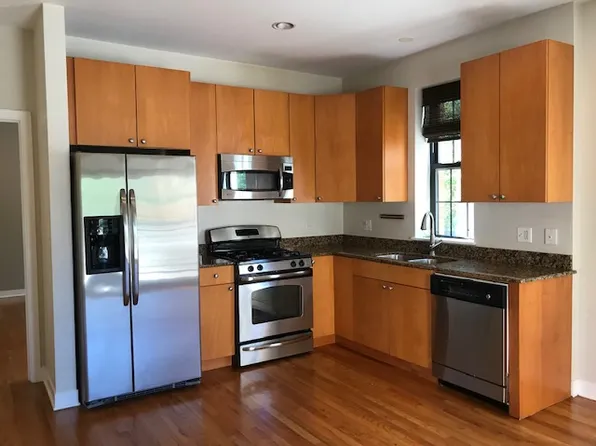 2120 W Washington Blvd, Chicago, IL