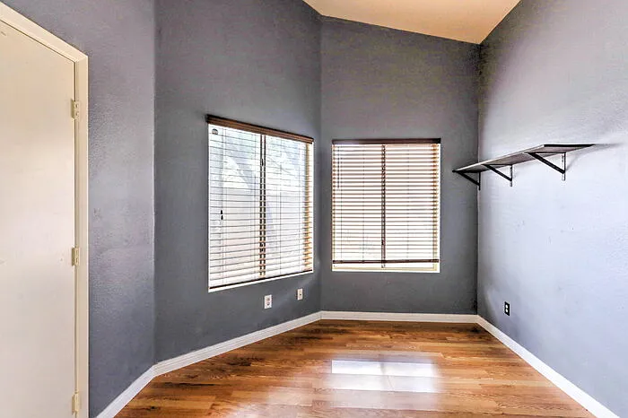 3039 W Calle Levante — Photo 15