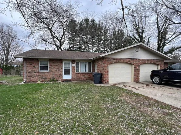 5113 Cleveland Ave, Stevensville, MI 49127