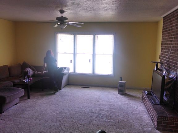 4th image of 1521 King Arthur Ct