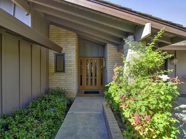 2809 Calle Vista Way, Sacramento, CA 95821
