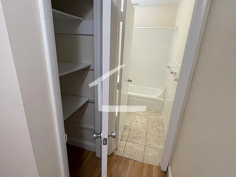 86 Gardner St #2B — Photo 7