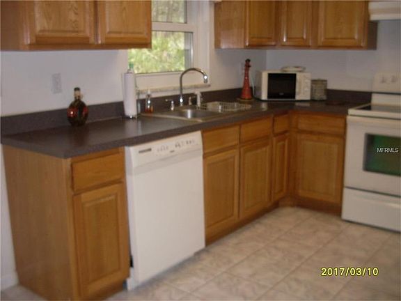 3rd image of 6933 Lake Haven Dr