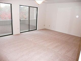 3rd image of 364 Clove Dr