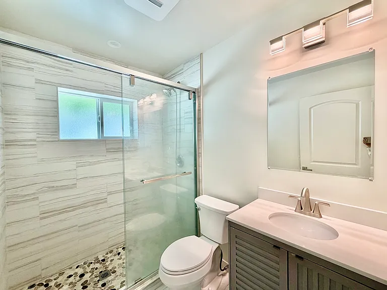 361 Norumbega Dr #ADU — Photo 12