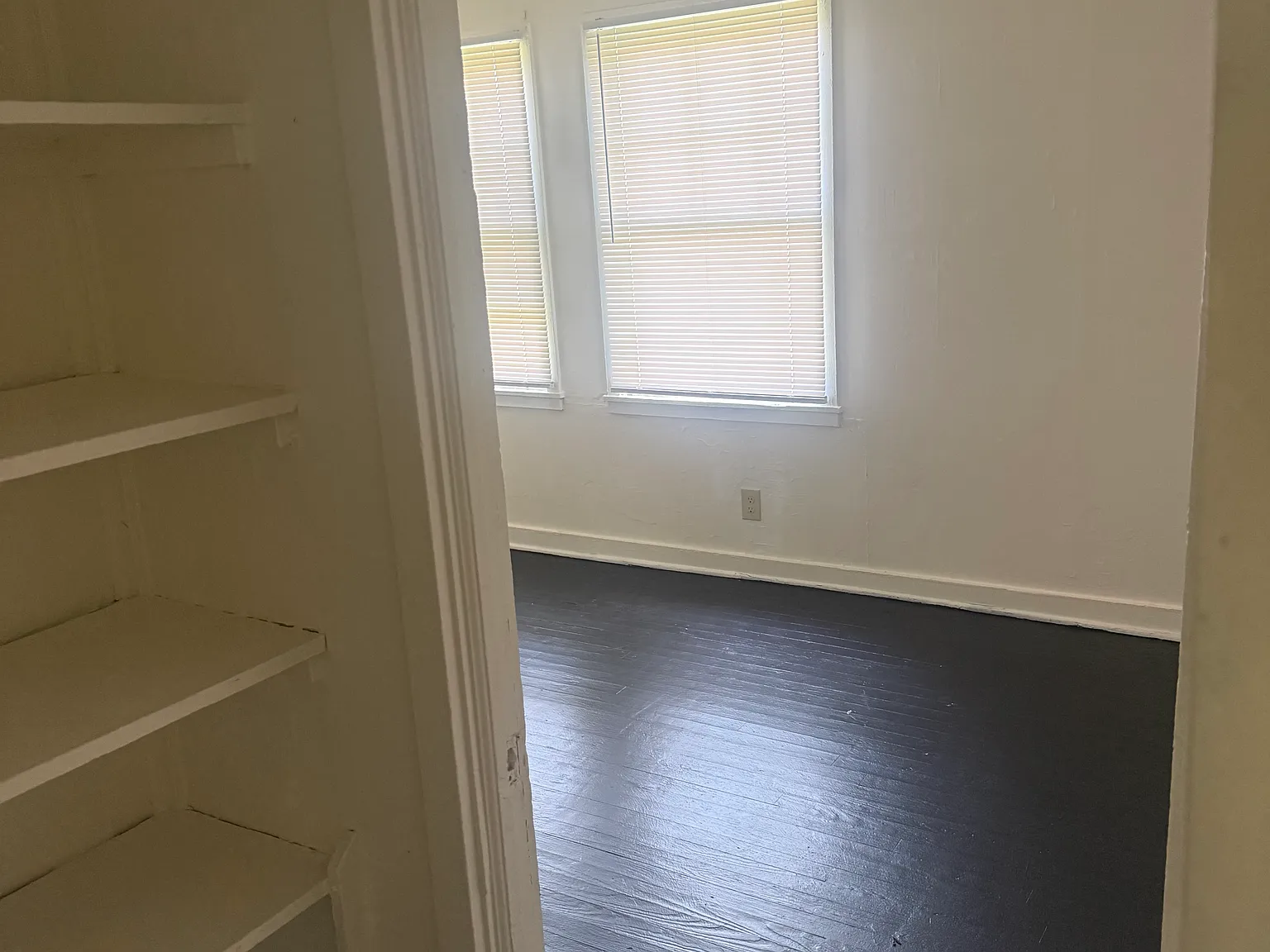 3 bed, 1100 sqft, $850 — Photo 4