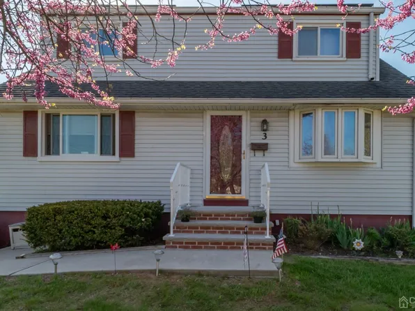 3 Denise Ct, Old Bridge, NJ 08857