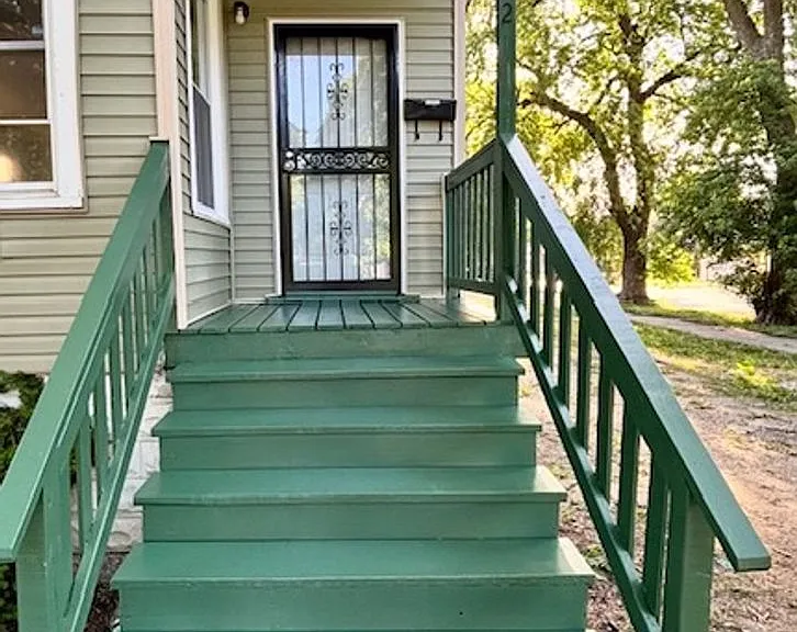 7202 S Marshfield Ave — Photo 43