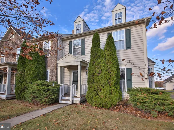 421 Bucks Rd, Perkasie, PA 18944
