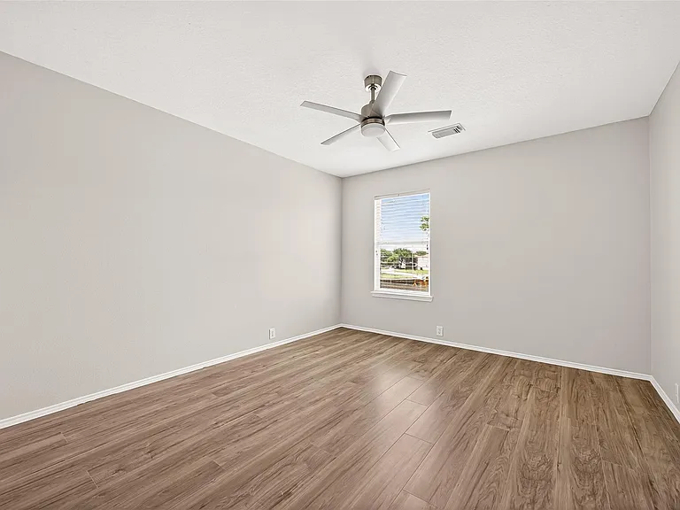 15007 Sugar Sands Dr — Photo 31