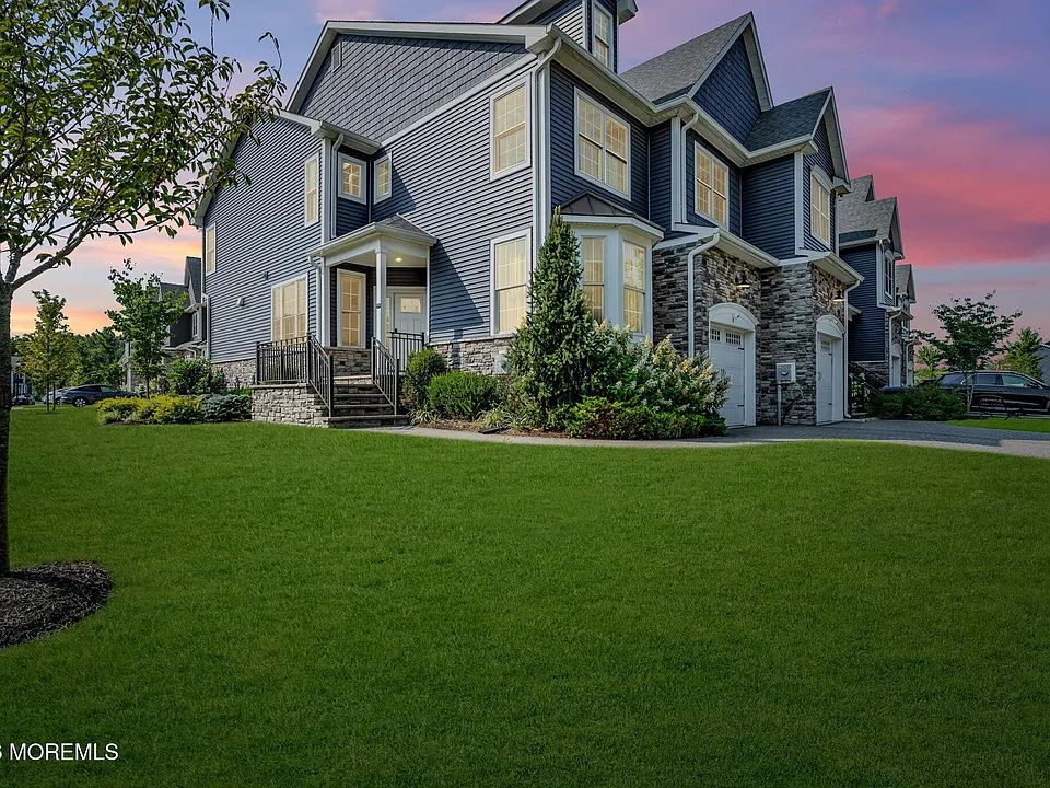 17 Kitchen Ave