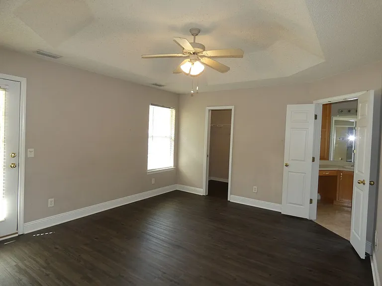 4732 La Casa Cir — Photo 8