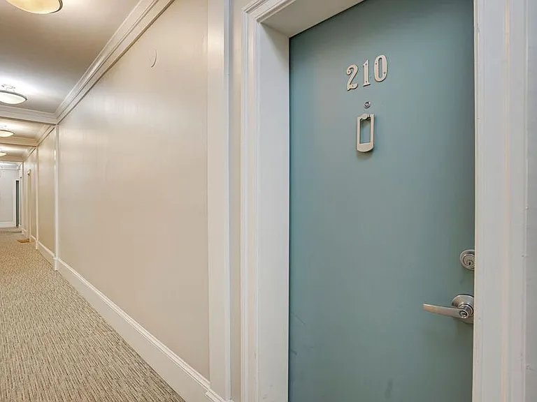 1451 Park Rd NW #210 — Photo 2