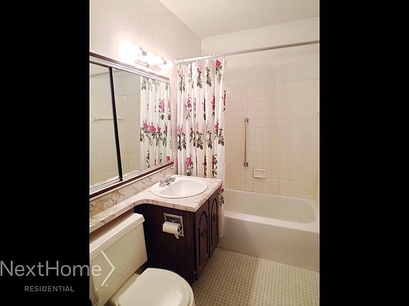 3rd image of 345 E 93rd St APT 4A