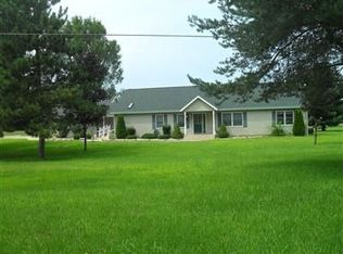 9611 Red Arrow Hwy, Watervliet, MI 49098
