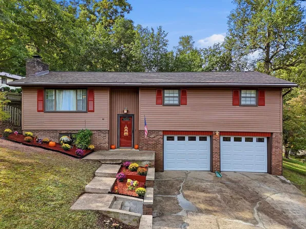 44 May Rd, Huntington, WV 25704