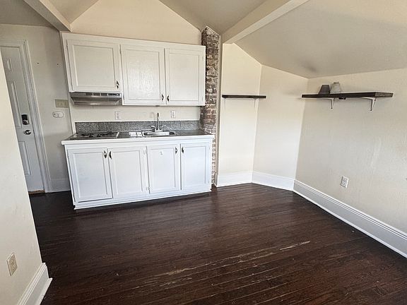 3rd image of 1808 Elysian Fields Ave #13