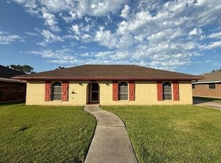 2005 Ruby Dr, Houma, LA 70363