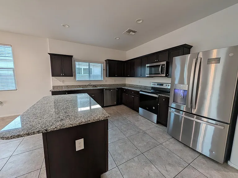 9407 E Alfalfa Dr — Photo 18