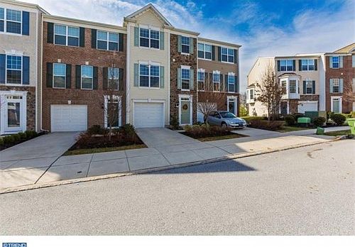 2nd image of 108 Hudson Dr