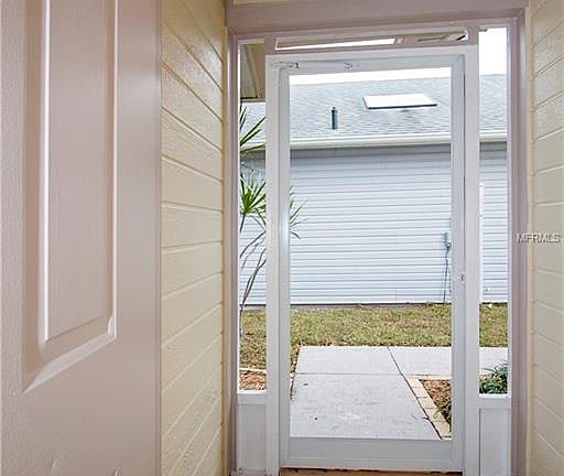 4th image of 3898 40th Ave W