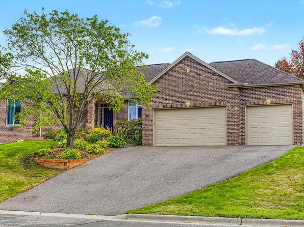 818 Park Place Dr, Mendota Heights, MN 55118