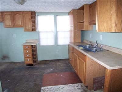 2nd image of 336 S 4th St