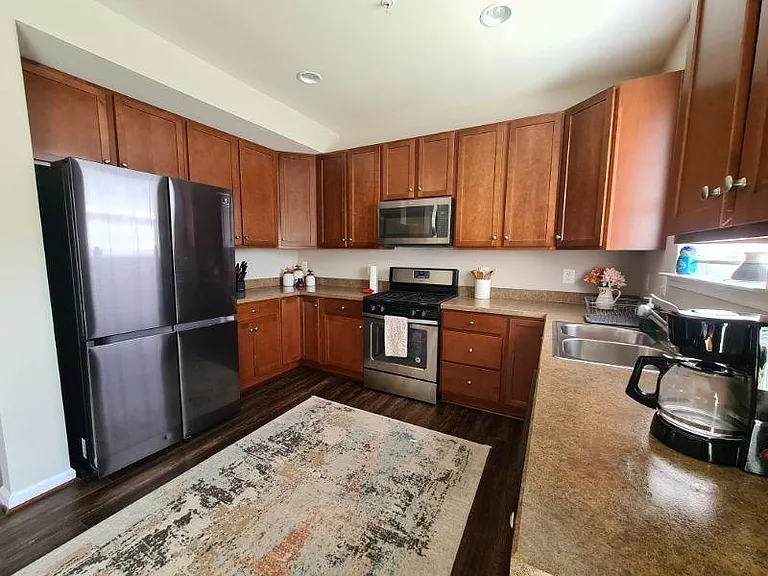 4431 Maple Wood Dr #1 — Photo 4