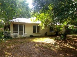 1214 Hagle Park Rd, Bradenton, FL 34212