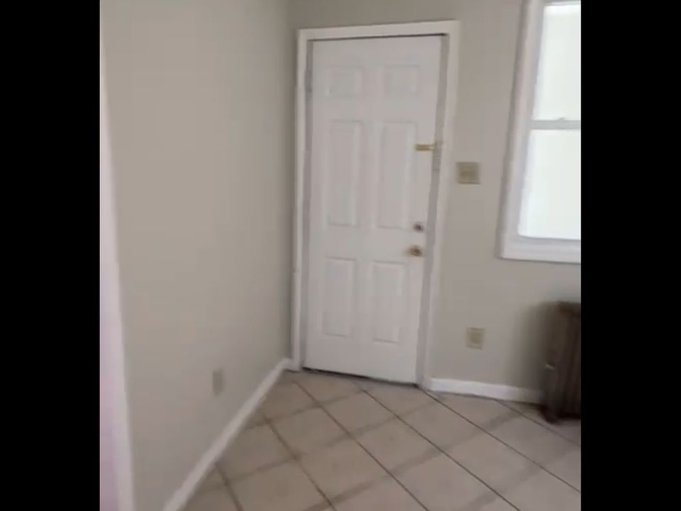 1st image of 289 N 5th St Floor 3