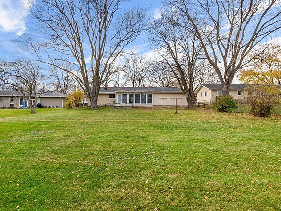 4th image of 1609 Vondron Rd