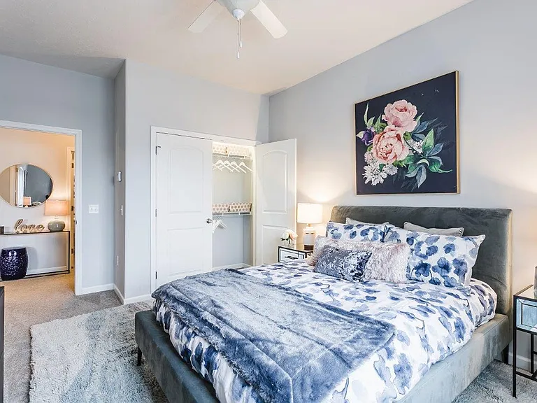 Villa Capri Apartment Homes — Photo 12