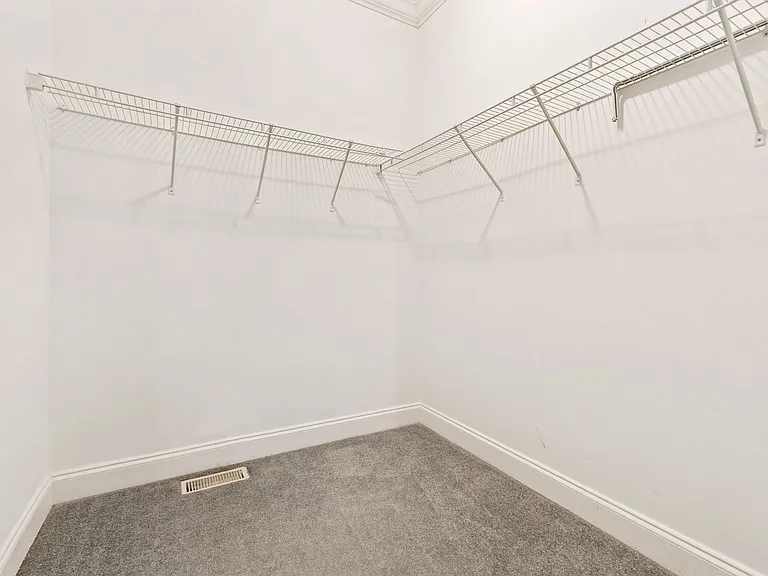 116 Justice St — Photo 9