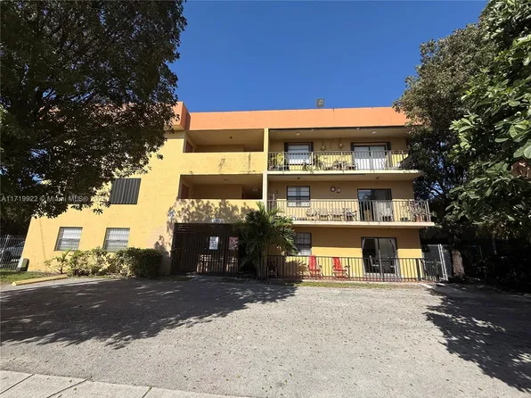 1481 W 41st St APT 115, Hialeah, FL 33012