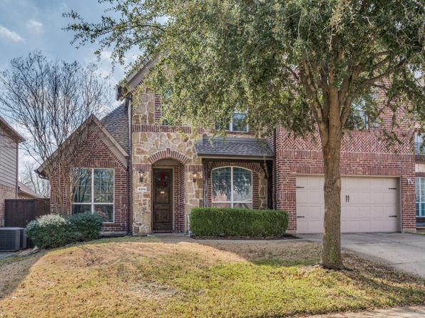 8209 Saint Clair Dr