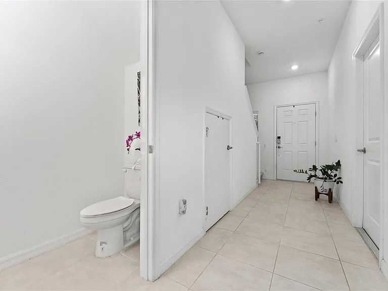 5131 Quakers Pl — Photo 5