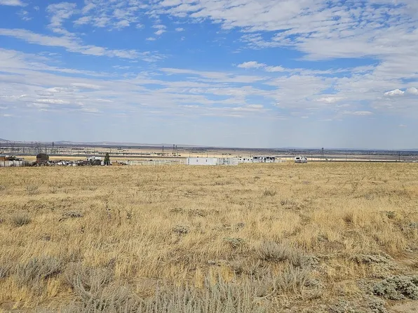 Avenue K8/103rd St W, Lancaster, CA 93536