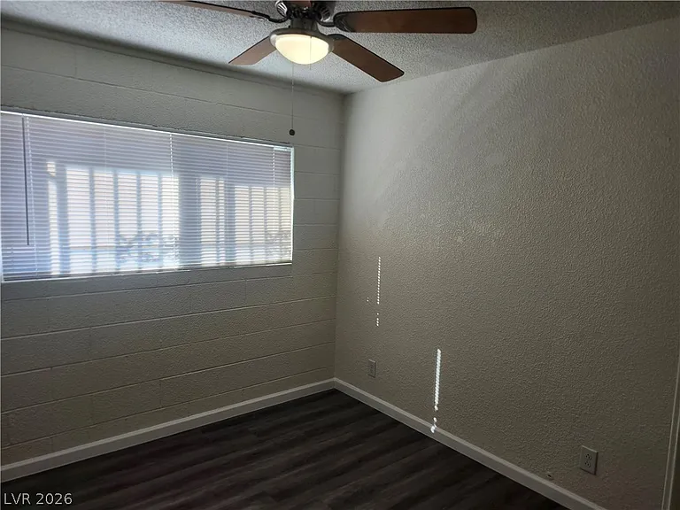 2700 Basswood Ave — Photo 12