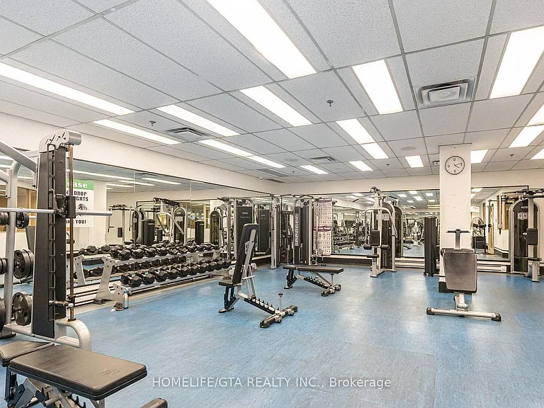 717 Bay St #707 — Photo 22