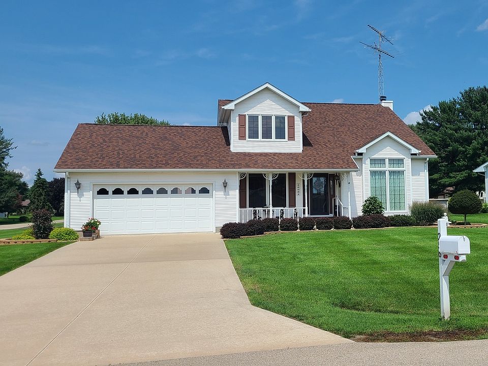 1st image of 256 Cambridge Ct